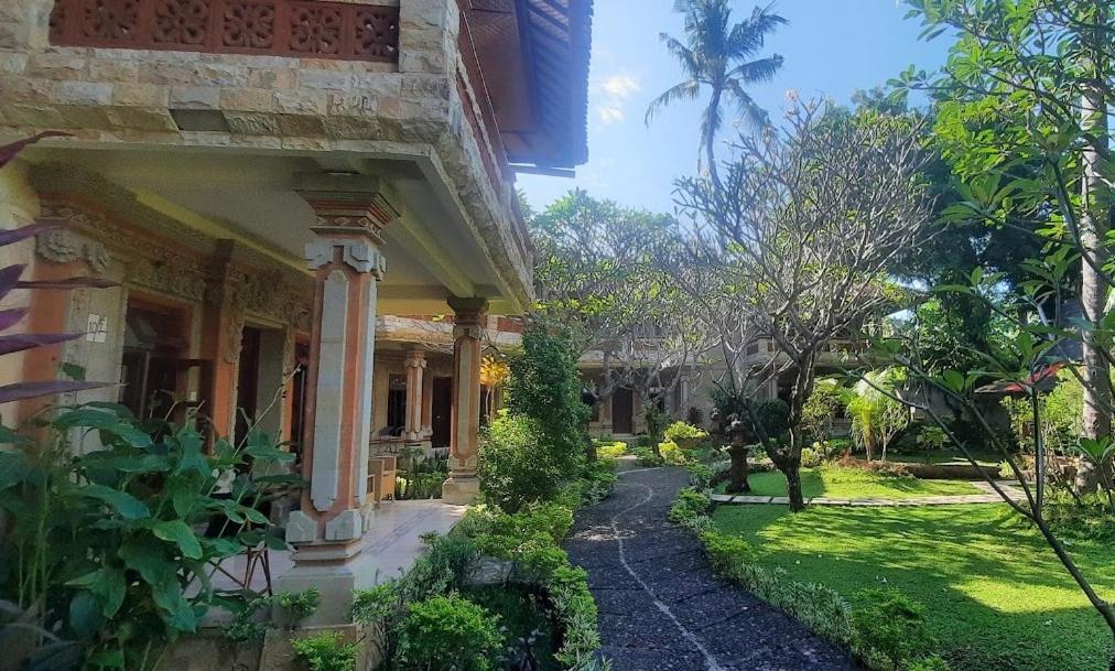 Rambutan Hotel Lovina Exterior foto