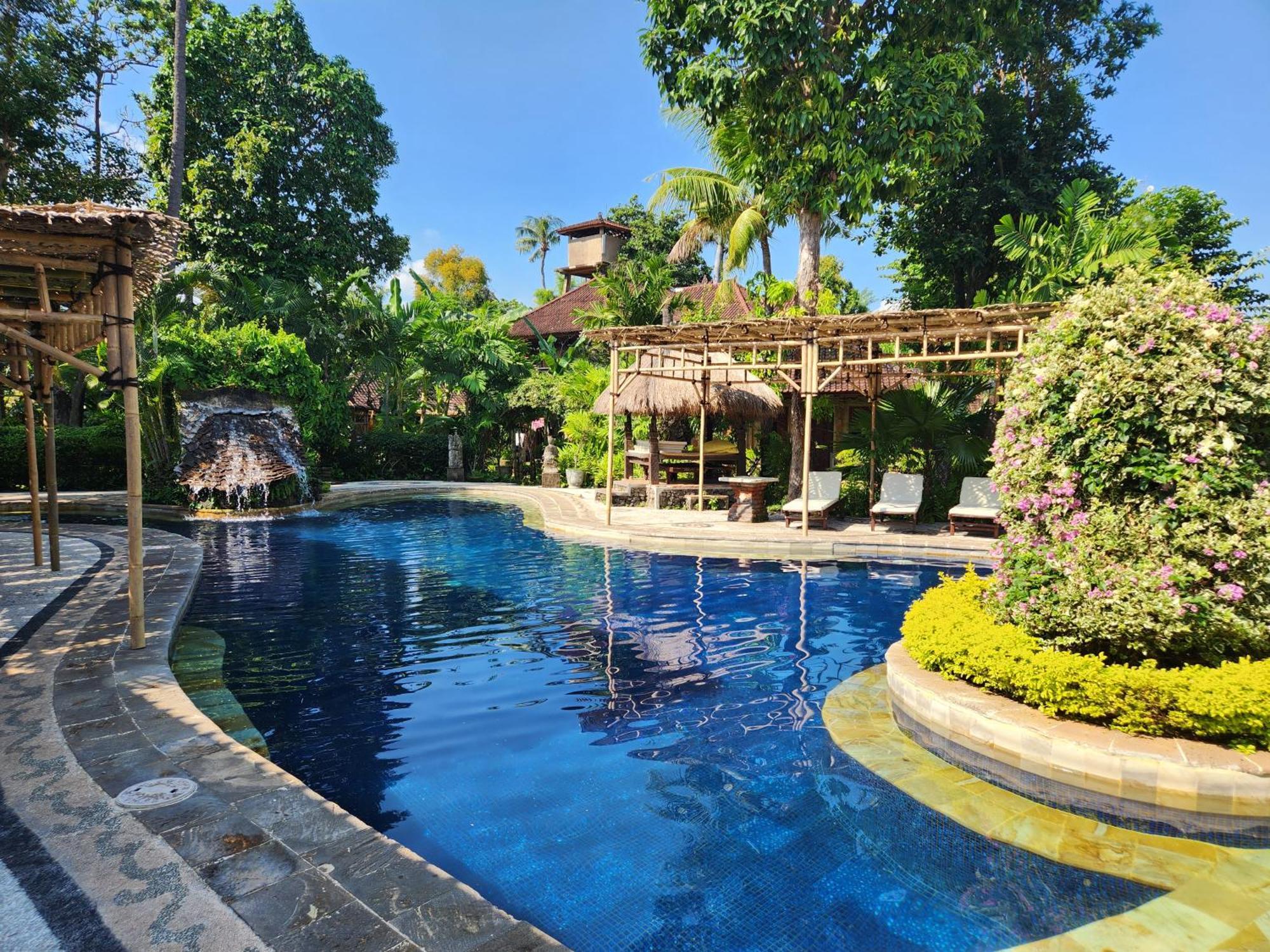 Rambutan Hotel Lovina Exterior foto