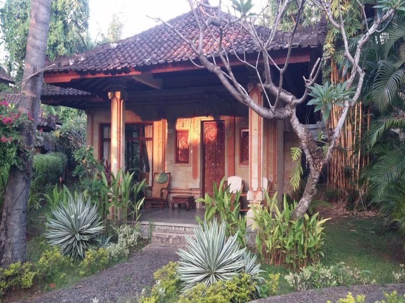 Rambutan Hotel Lovina Exterior foto